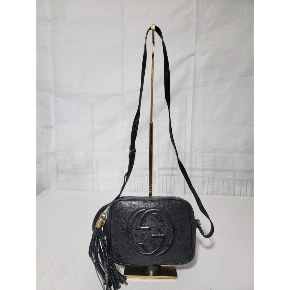 Authentic GUCCI Pebbled Calfskin Small Soho Disco Bag Black